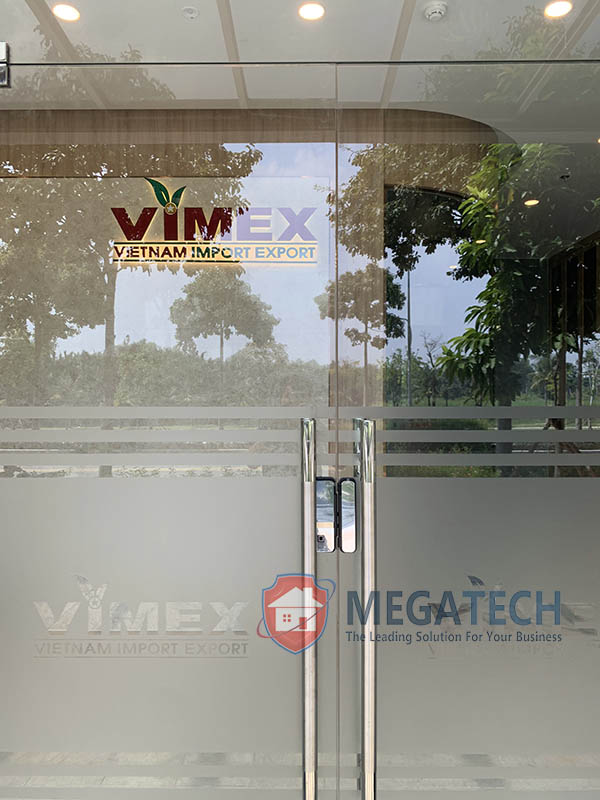 Lắp khóa vân tay Yale YDG 413 tại công ty Vimex